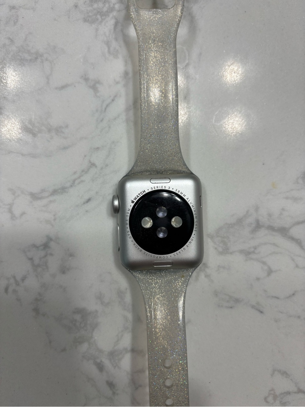 Apple Watch - Picture 2 of 3